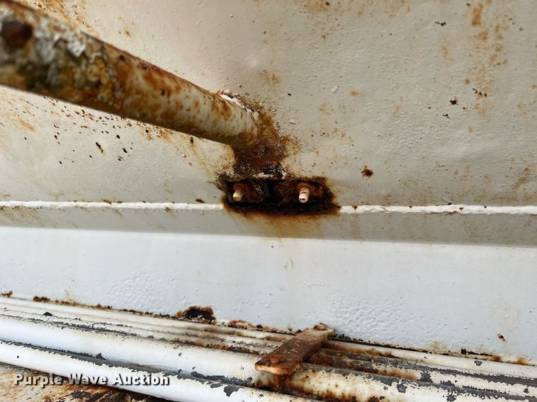 image for item LI9707 1978 Ford 7000  feed delivery truck