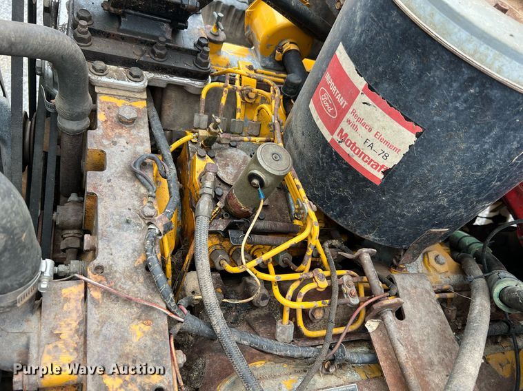 image for item LI9707 1978 Ford 7000  feed delivery truck