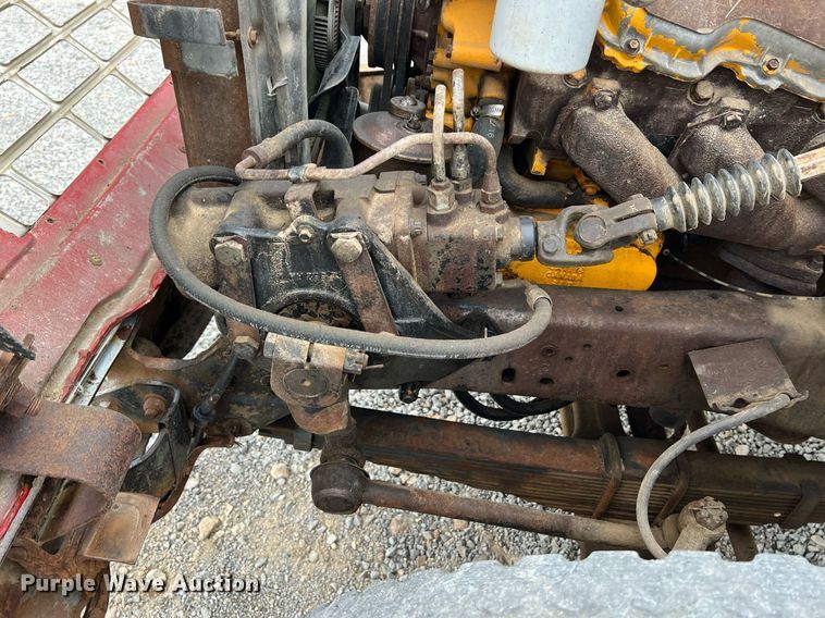 image for item LI9707 1978 Ford 7000  feed delivery truck