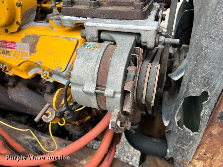 image for item LI9707 1978 Ford 7000  feed delivery truck