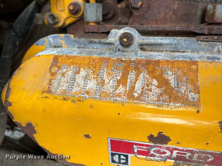 image for item LI9707 1978 Ford 7000  feed delivery truck