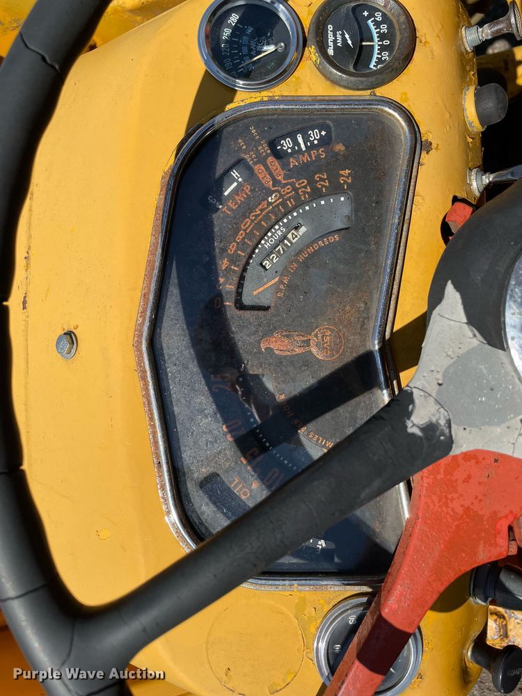 image for item LJ9656 1965 Case G530  tractor