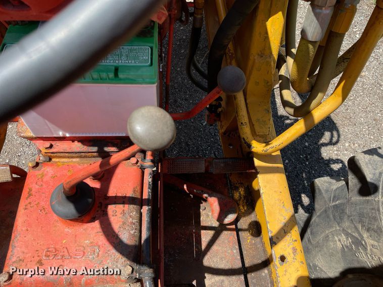 image for item LJ9656 1965 Case G530  tractor