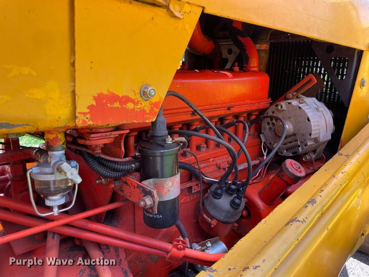 image for item LJ9656 1965 Case G530  tractor