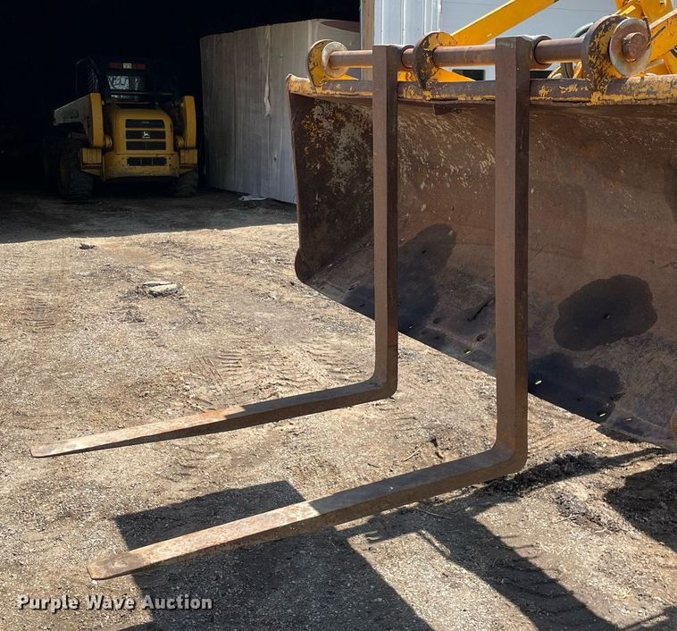 image for item LJ9656 1965 Case G530  tractor