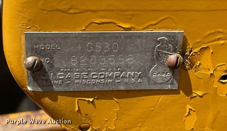 image for item LJ9656 1965 Case G530  tractor