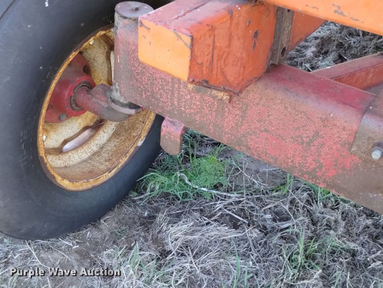 image for item LP9554 Kollbros 350  gravity wagon