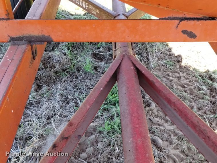 image for item LP9554 Kollbros 350  gravity wagon