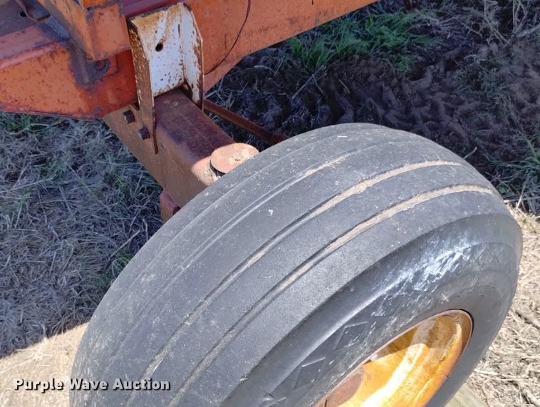 image for item LP9554 Kollbros 350  gravity wagon