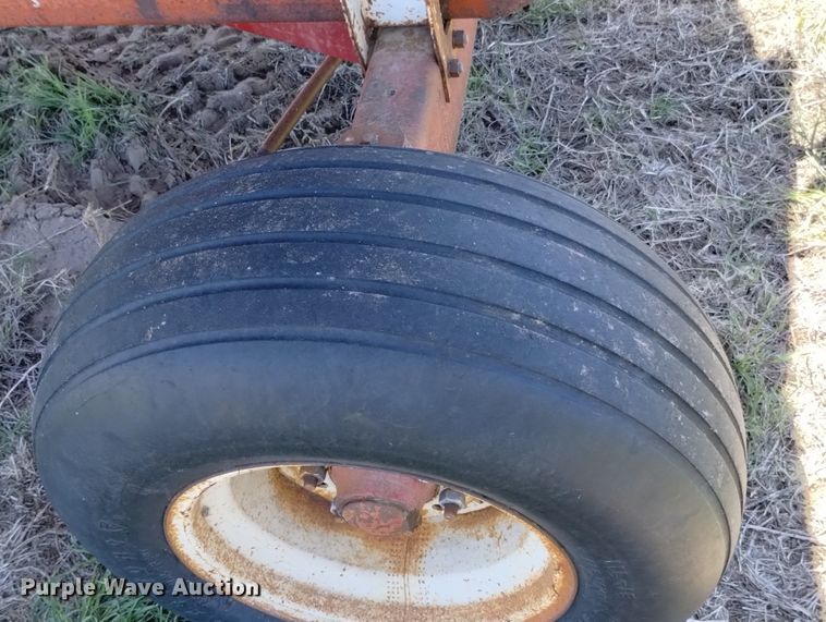 image for item LP9554 Kollbros 350  gravity wagon