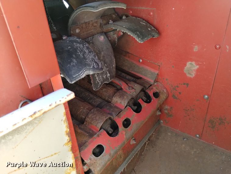 image for item LP9555 Farmall 400  with International 234 corn picker