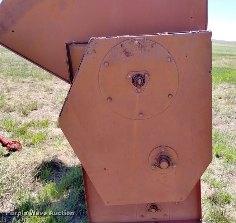 image for item LP9555 Farmall 400  with International 234 corn picker