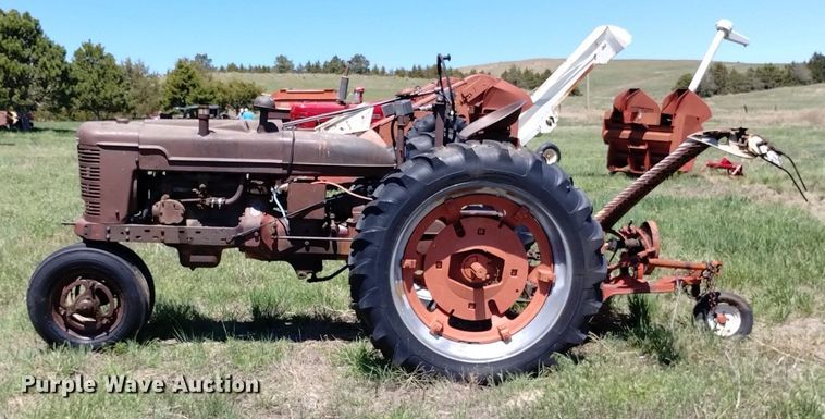 image for item LP9556 Farmall H  tractor