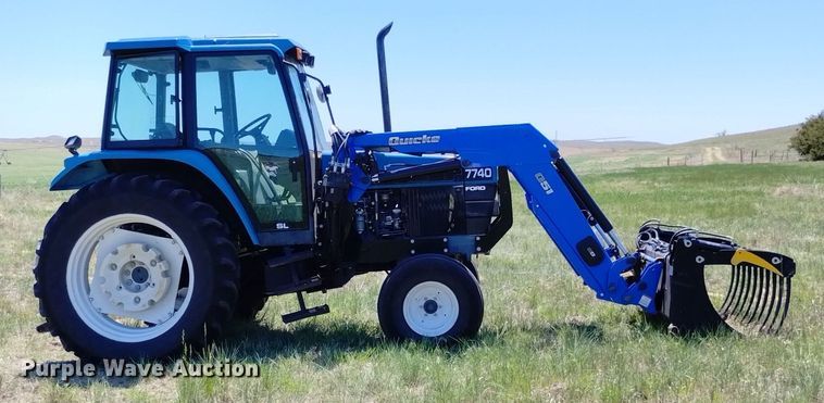 image for item LP9558 1997 Ford New Holland 7740SL  tractor