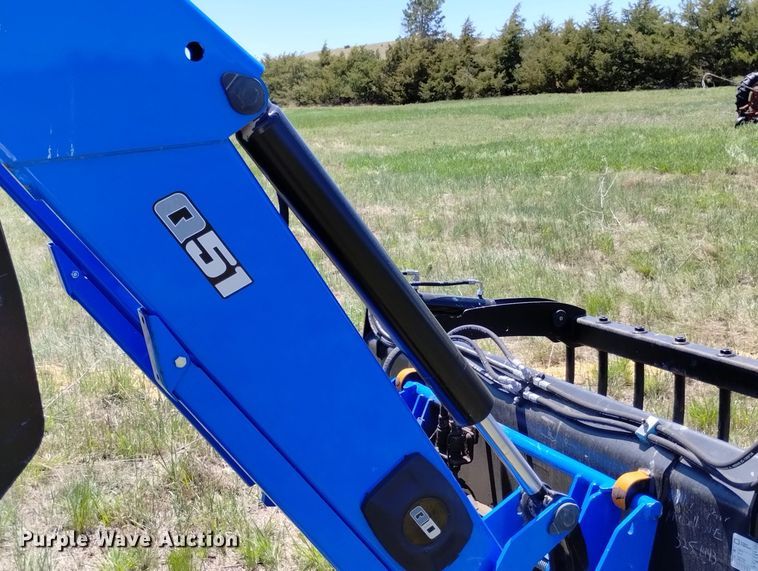 image for item LP9558 1997 Ford New Holland 7740SL  tractor