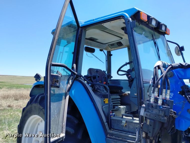 image for item LP9558 1997 Ford New Holland 7740SL  tractor