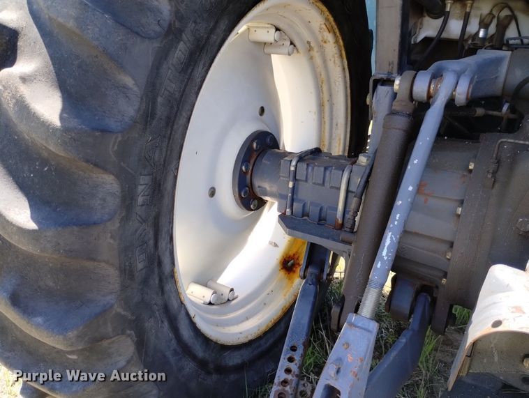 image for item LP9558 1997 Ford New Holland 7740SL  tractor