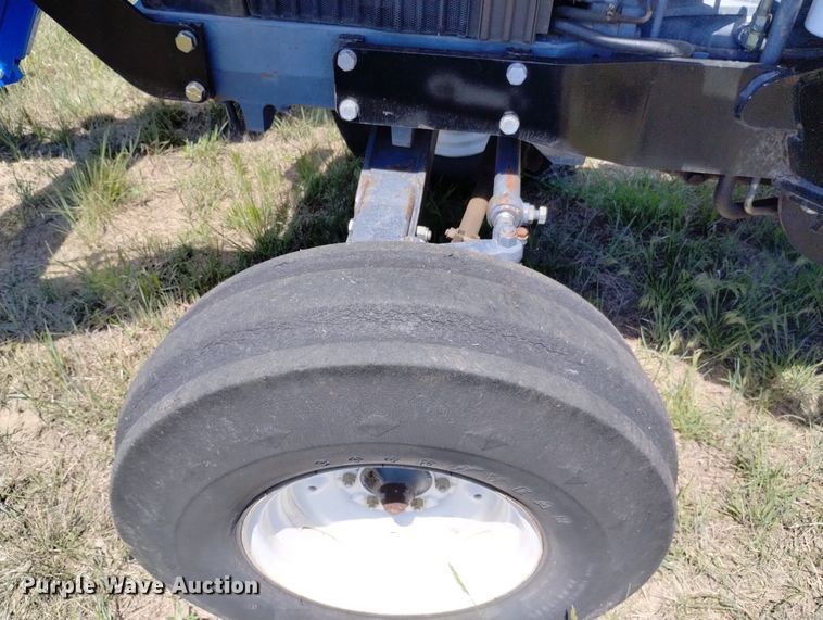 image for item LP9558 1997 Ford New Holland 7740SL  tractor