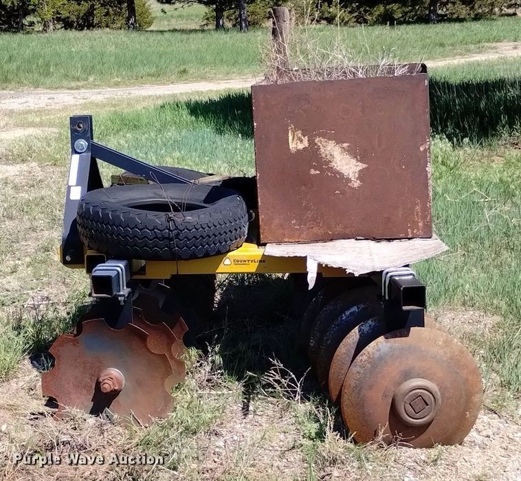 image for item LP9560 Country Line  disk