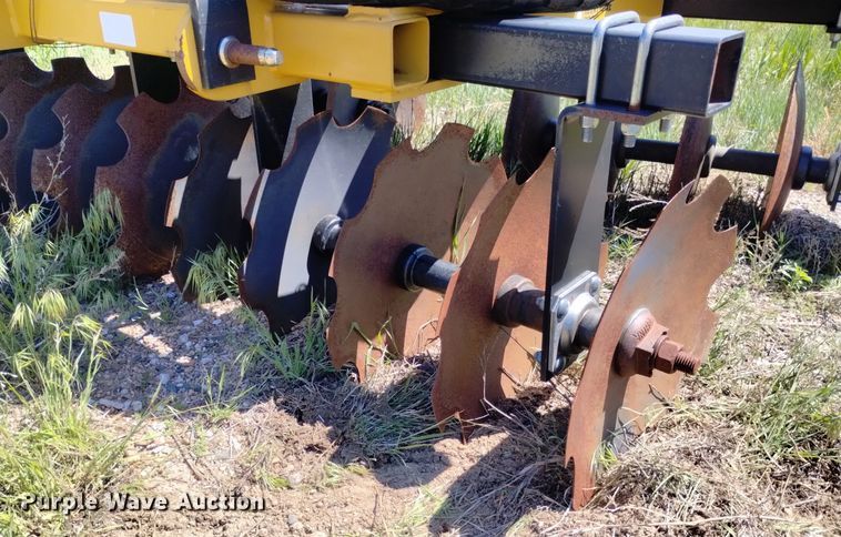 image for item LP9560 Country Line  disk