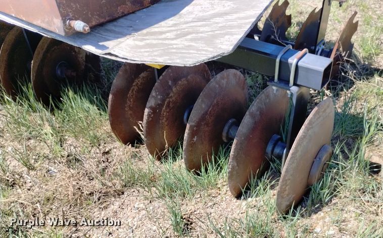 image for item LP9560 Country Line  disk