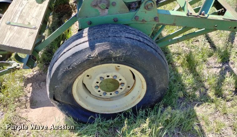 image for item LP9561 John Deere DRA  grain drill