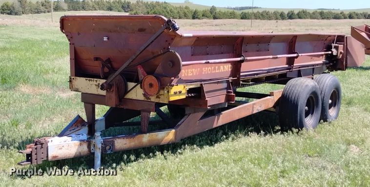 image for item LP9565 New Holland 677-S  manure spreader