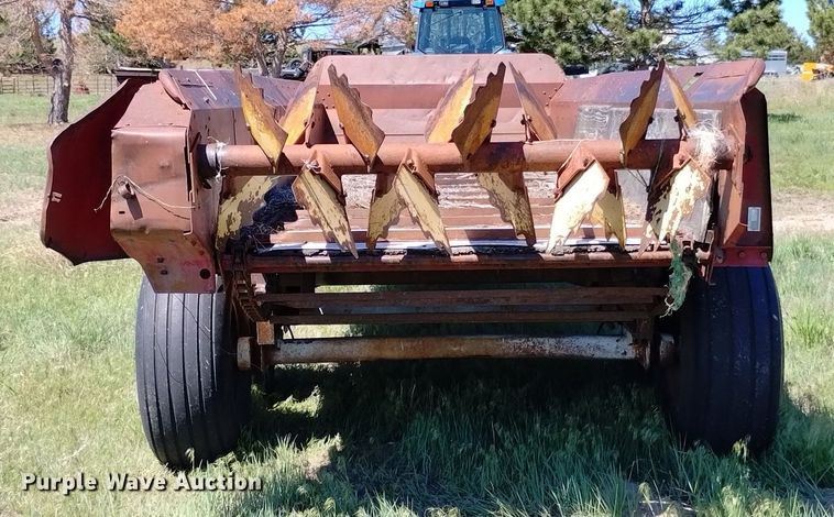 image for item LP9565 New Holland 677-S  manure spreader