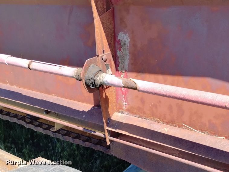 image for item LP9565 New Holland 677-S  manure spreader