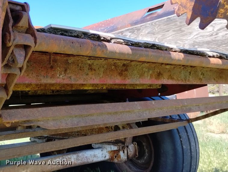 image for item LP9565 New Holland 677-S  manure spreader