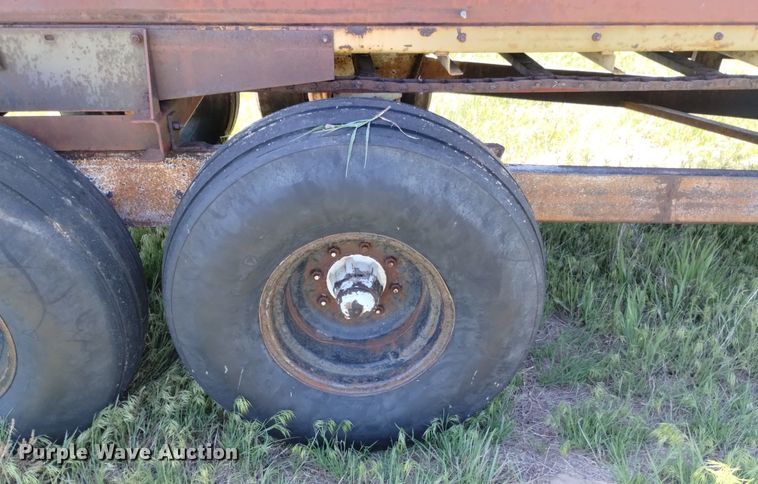 image for item LP9565 New Holland 677-S  manure spreader