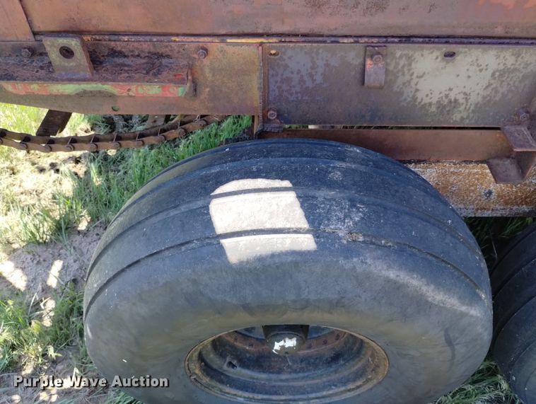 image for item LP9565 New Holland 677-S  manure spreader