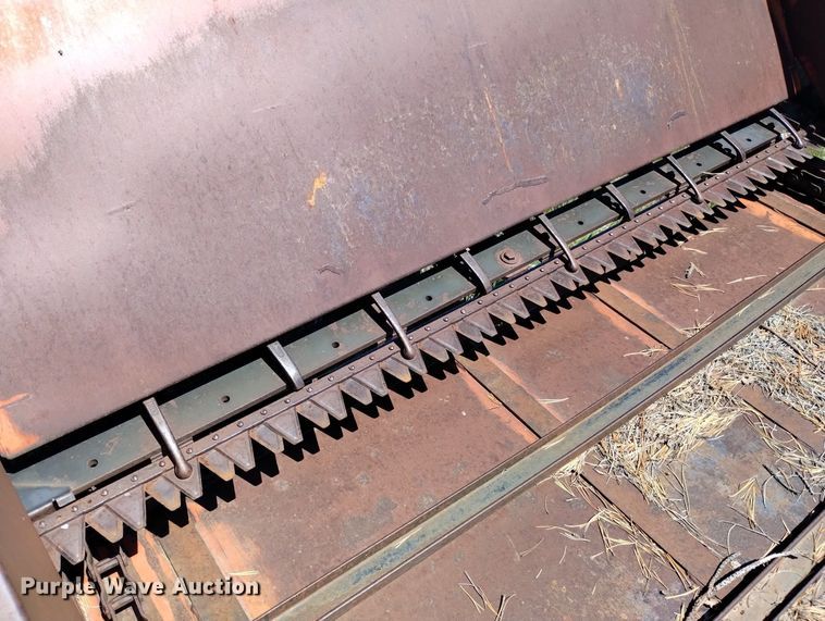 image for item LP9566 DewEze Super Slicer  bale processor