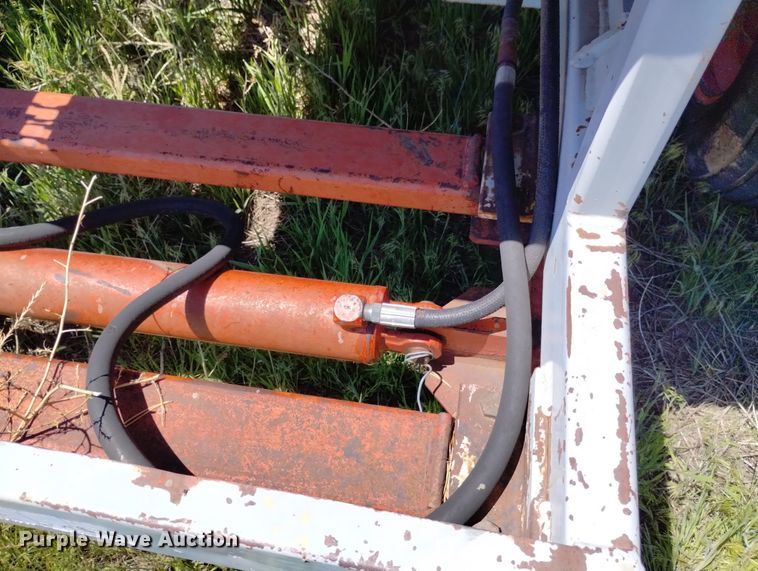 image for item LP9566 DewEze Super Slicer  bale processor