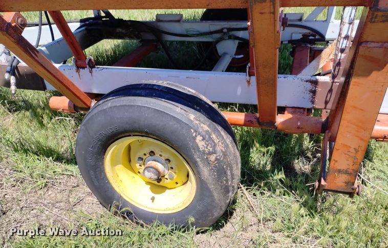 image for item LP9566 DewEze Super Slicer  bale processor