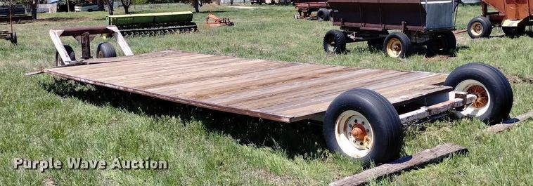 image for item LP9568 Franik MFG LB249  hay trailer