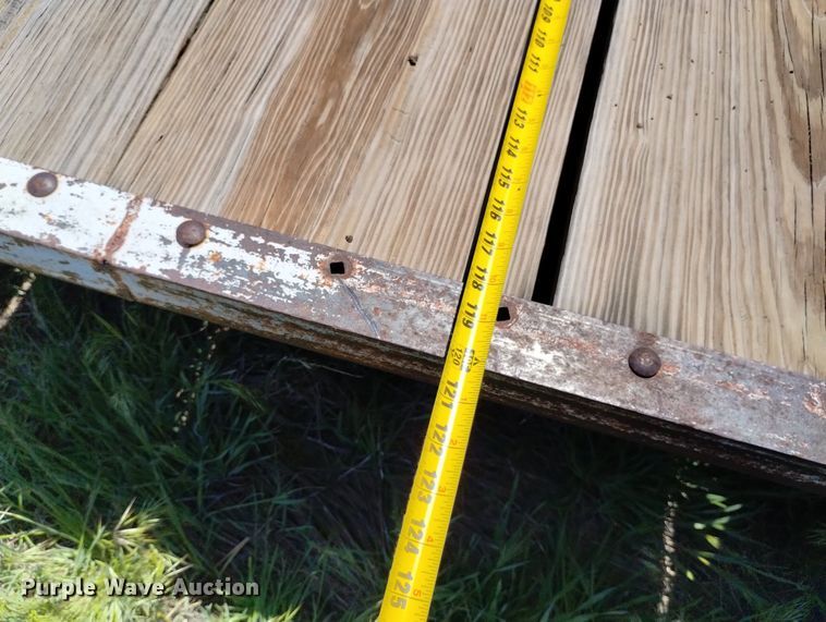 image for item LP9568 Franik MFG LB249  hay trailer