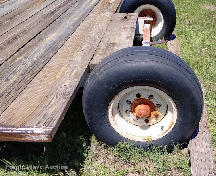 image for item LP9568 Franik MFG LB249  hay trailer