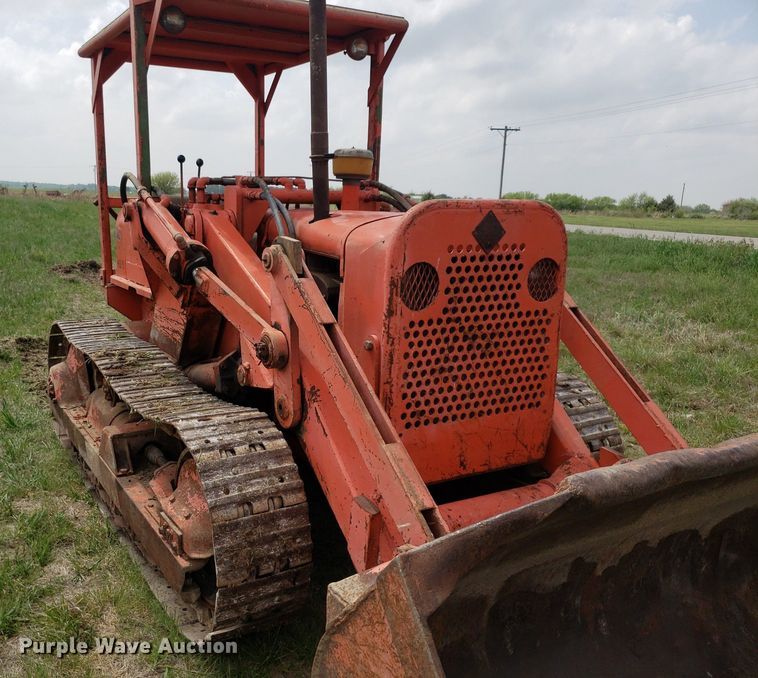 image for item LT9756 Allis-Chalmers HD-5  track loader