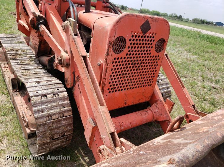 image for item LT9756 Allis-Chalmers HD-5  track loader