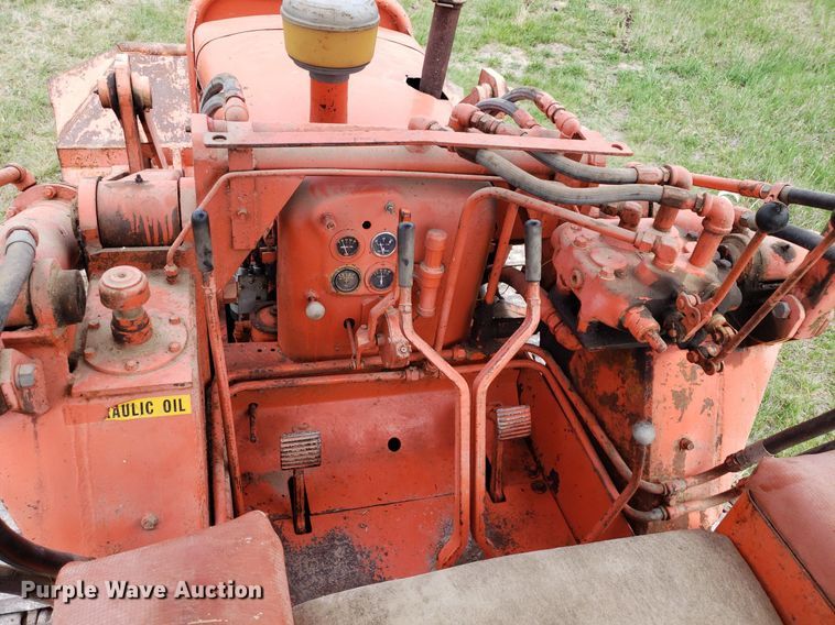 image for item LT9756 Allis-Chalmers HD-5  track loader
