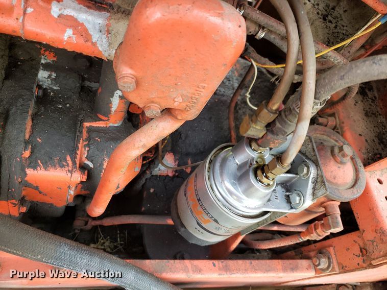 image for item LT9756 Allis-Chalmers HD-5  track loader