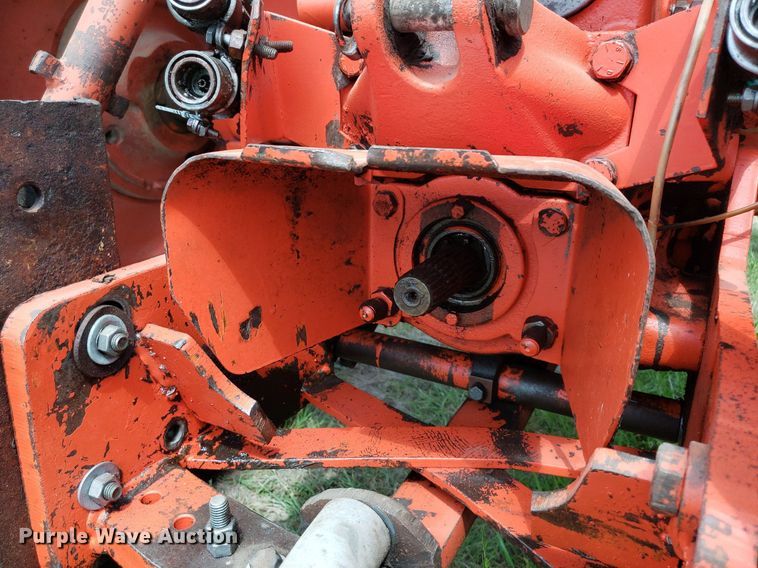 image for item LT9757 1973 Case 1070  tractor