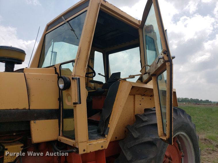 image for item LT9757 1973 Case 1070  tractor