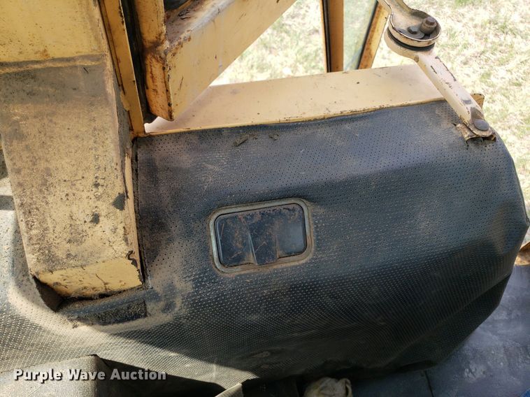 image for item LT9757 1973 Case 1070  tractor