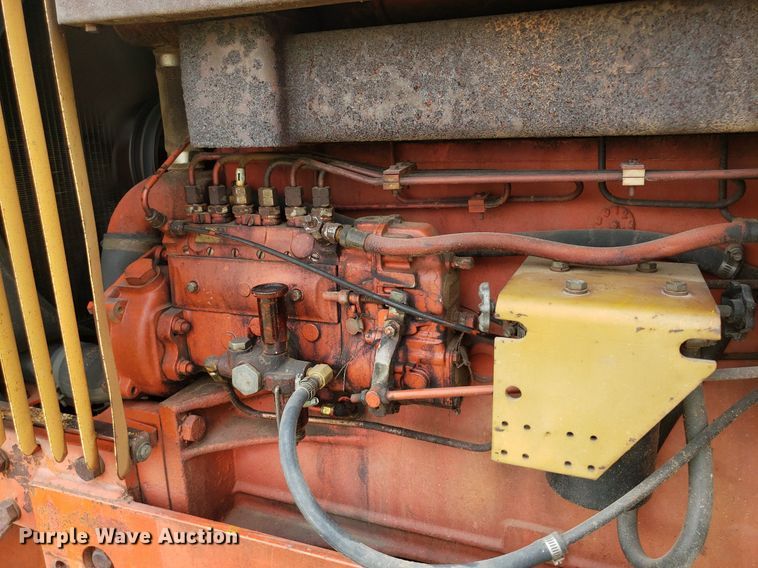 image for item LT9757 1973 Case 1070  tractor