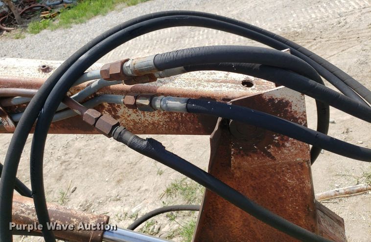 image for item LT9758 Great Bend 890  loader