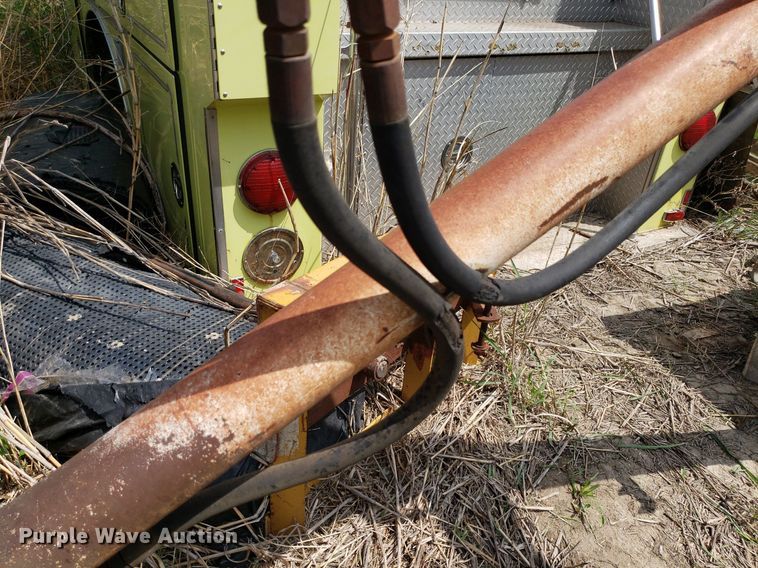 image for item LT9758 Great Bend 890  loader