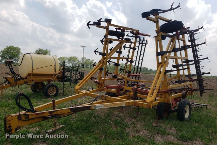image for item LT9760 Kent  field cultivator