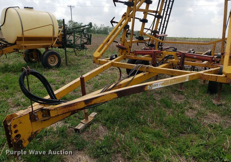 image for item LT9760 Kent  field cultivator